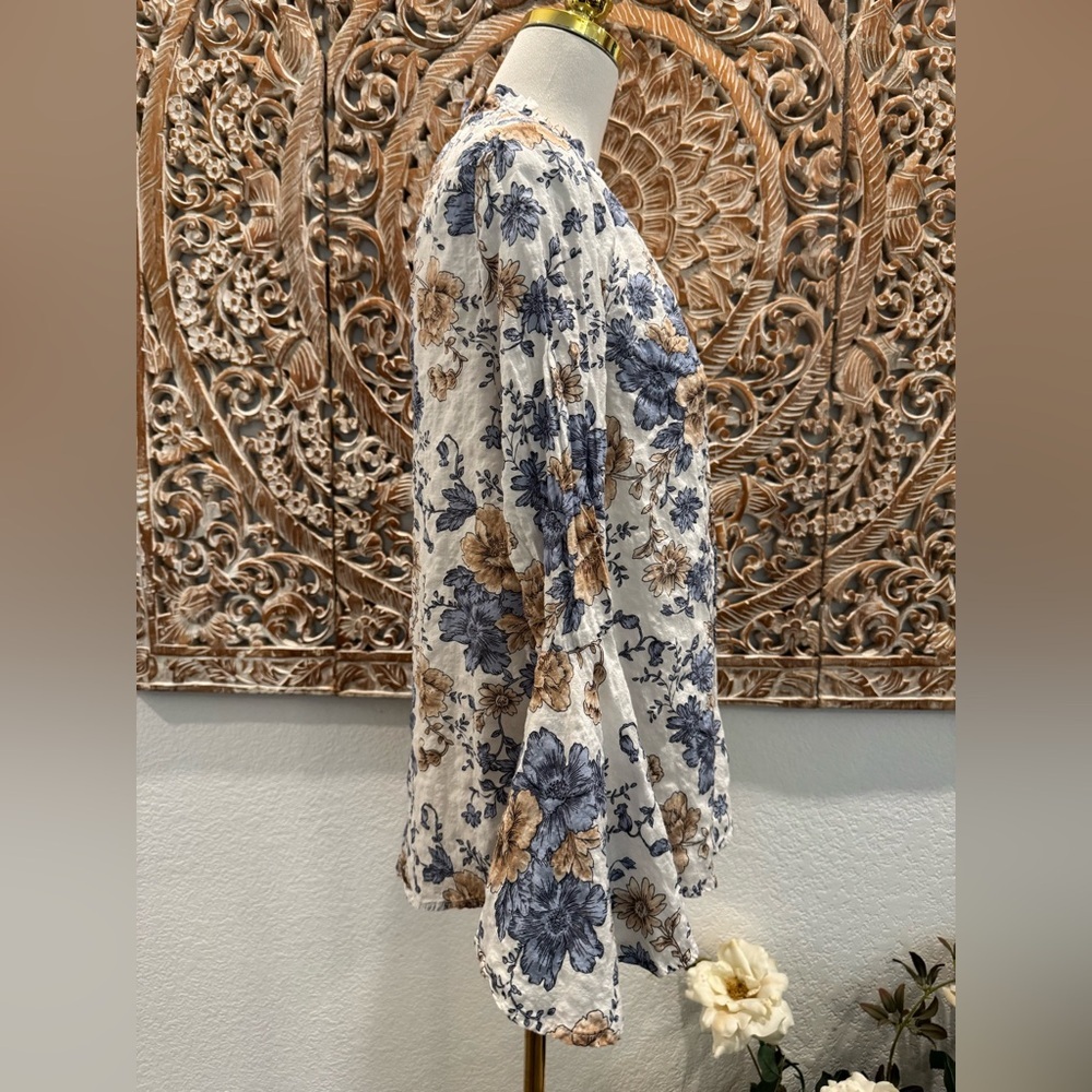 Umgee Blue & Tan Floral Bell Sleeve Boho, Romantic, Cottagecore Blouse - Picture 7 of 15